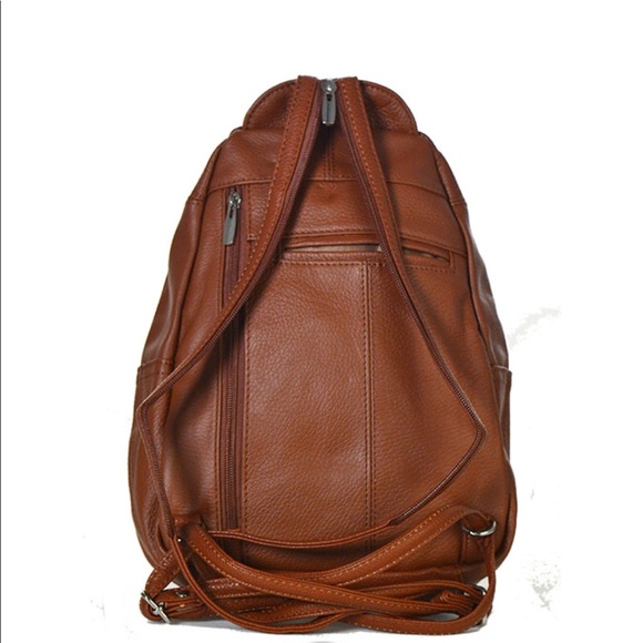 🔴Host Pick🔴 Leather mini backpack purse 5⭐️rated - Picture 2 of 6